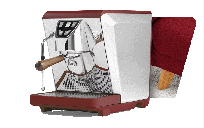 Domácí designový kávovar Oscar Mood v červené barvě.